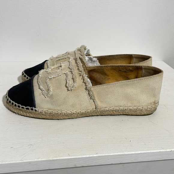 AUTHENTIC⭐️CHANEL Canvas Espadrilles Size 39 - Picture 5 of 7